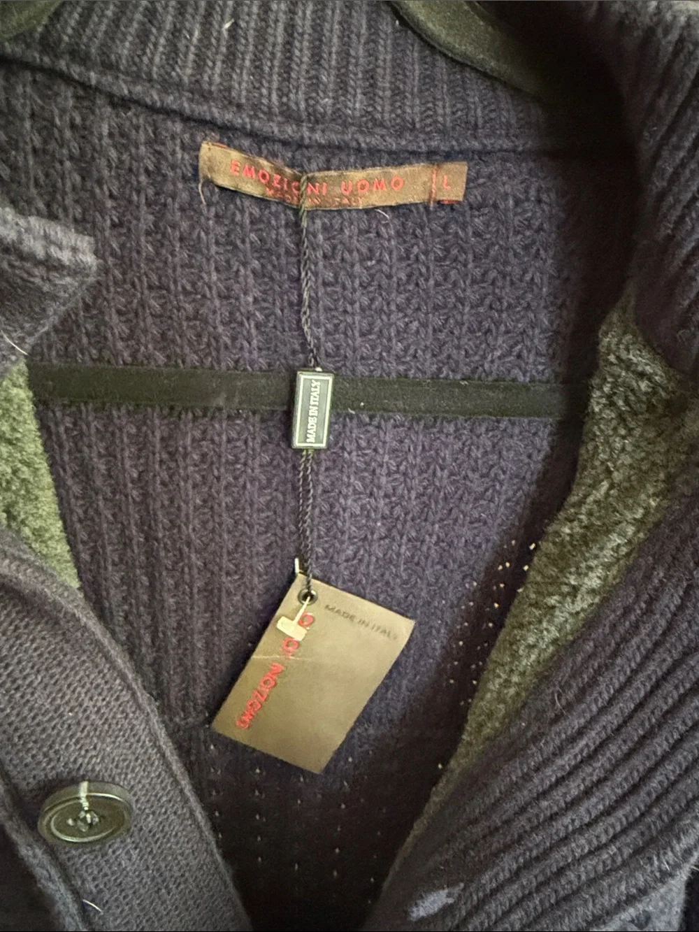 Italian Textured 80% Wool Knit Hooded Cardigan in Deep Navy